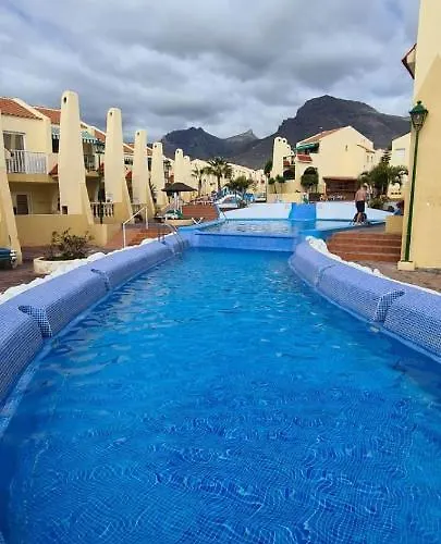 Apartment Mare 2 *